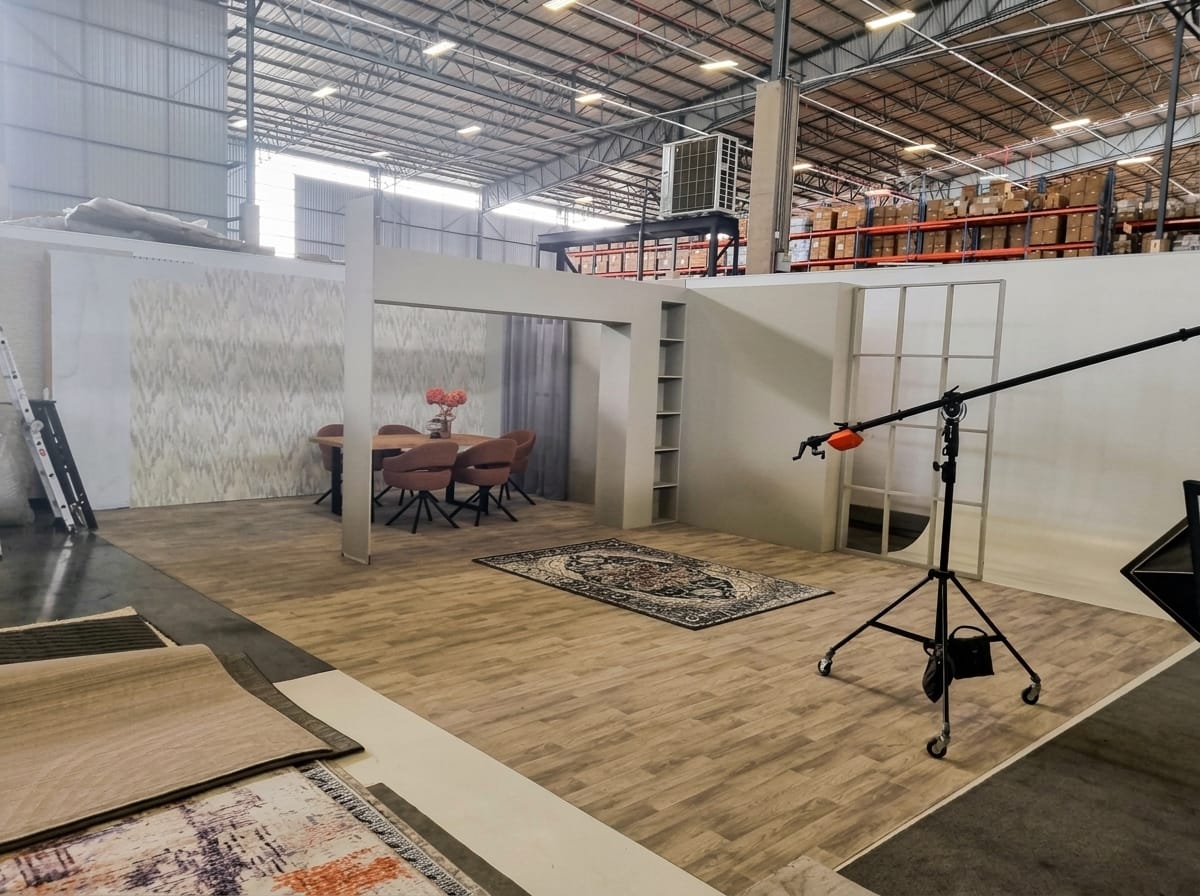 Custom-built shop display and set construction